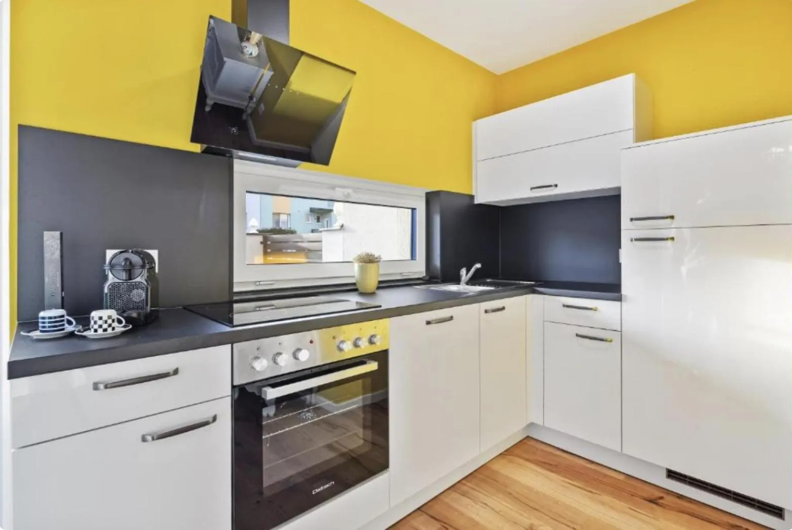 Luxury Long-Term Apartment With Garden & Whirlpool 비엔나