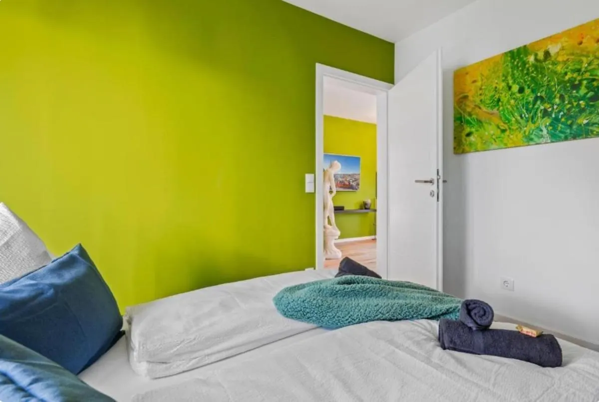 Luxury Long-Term Apartment With Garden & Whirlpool 비엔나