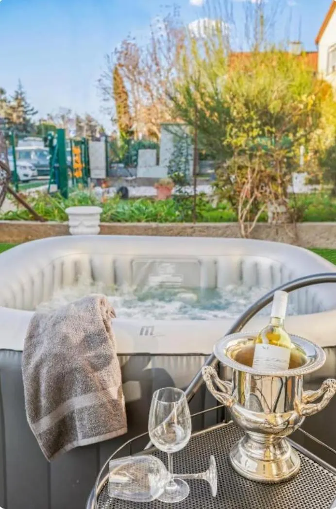 Luxury Long-Term Apartment With Garden & Whirlpool 비엔나 0*,