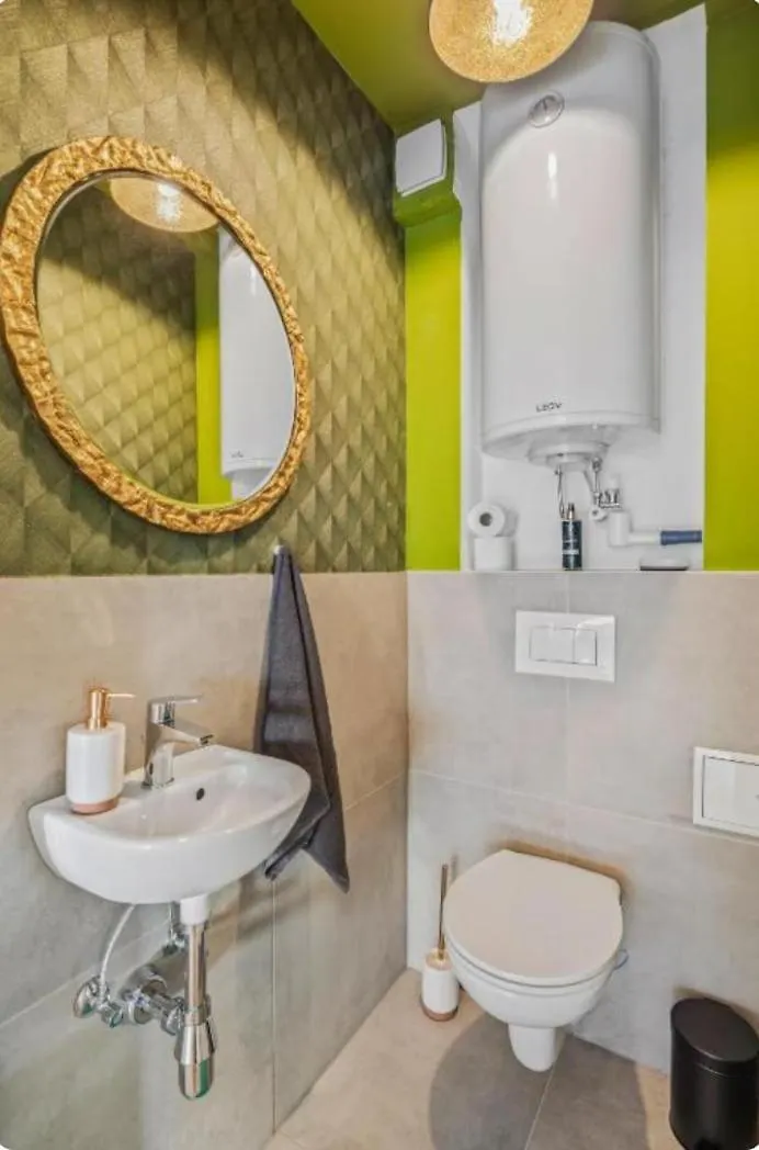 Luxury Long-Term Apartment With Garden & Whirlpool 비엔나